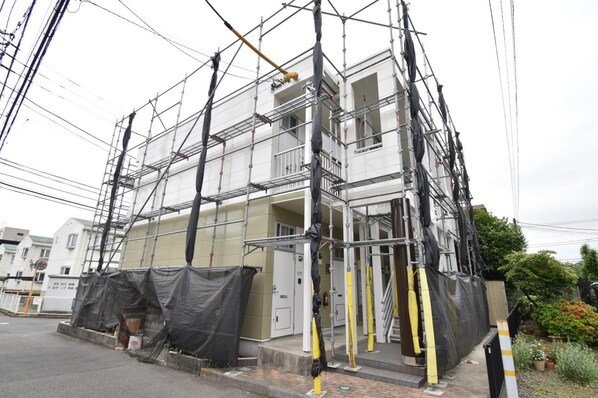 レオパレス相武台Restの物件外観写真